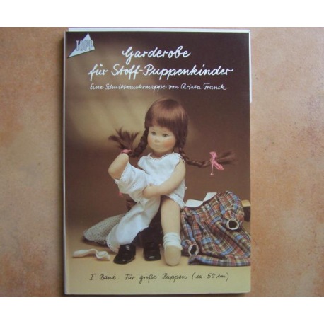 Garderobe für Stoff-Puppenkinder