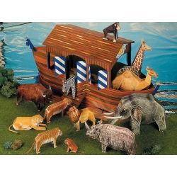 Arche Noah mit 12 Tieren